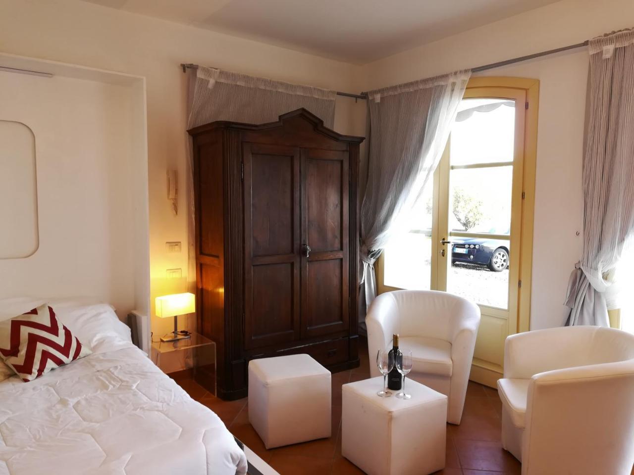 Villetta Romantica Verbania Esterno foto